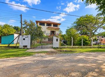 Rural · 180m² · 3 Quartos · 2 Vagas · CHÁCARA COM 3 QUARTOS SENDO 2 SUÍTES NO BAIRRO MIRANTE DO IPANEMA EM ARAÇOIABA DA SERRA