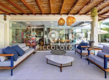 Casa · 386m² · 4 Quartos · 4 Vagas · Casa à venda em Campinas, Sítios de Recreio Gramado, com 4 suítes, com 386 m²
