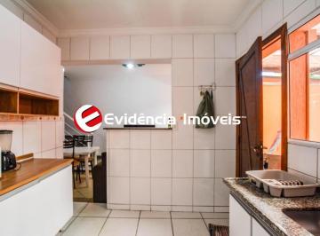 Casa · 118m² · 2 Quartos · 2 Vagas · Sobrado à venda na Vila Pires, Santo André, SP