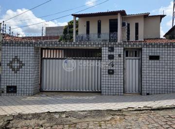 Casa · 300m² · 4 Quartos · 2 Vagas · CASA DUPLEX COM 4 DORMITORIOS EM CAPIM MACIO