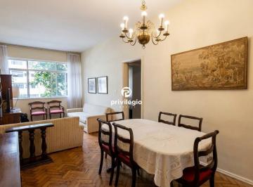 Apartamento · 77m² · 2 Quartos · 1 Vaga · Apartamento de 2 quartos com vaga, próximo ao Largo do Machado