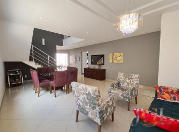 Casa · 294m² · 3 Quartos · 2 Vagas · Casa em Jardim Santa Adelaide  -  Jundiaí