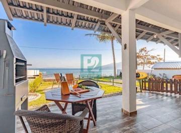 Casa · 110m² · 3 Quartos · 2 Vagas · CASA PÉ NA AREIA | VENDA DO CONJUNTO | FRENTE MAR NO MORRINHOS - BOMBINHAS, SC