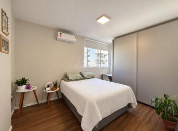 Apartamento de 3 quartos, Florianópolis · Apartamento de 3 quartos e 2 banheiros, com elevador, no Itacorubi, em frente à Udesc — R$ 750.000