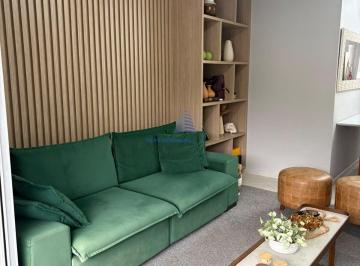 Apartamento · 78m² · 2 Quartos · 1 Vaga · Apartamento mobiliado com 2 dormitórios na Praia Brava, de frente para a rua!