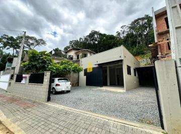 Comercial · 80m² · 8 Vagas · Galpão Comercial / Industrial