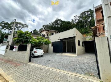Comercial · 80m² · 8 Vagas · Galpão Comercial / Industrial