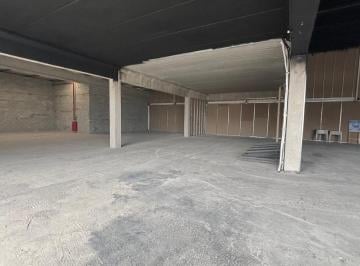 Comercial · 96m² · Loja em Vila Tupi, Praia Grande/SP de 96m² para locação R$ 6.000,00/mes
