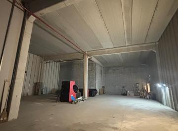 Comercial · 355m² · Loja em Vila Tupi, Praia Grande/SP de 355m² para locação R$ 19.000,00/mes