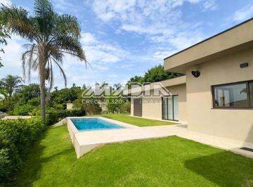 0 · casa à venda em Condomínio Clube de Campos Valinhos