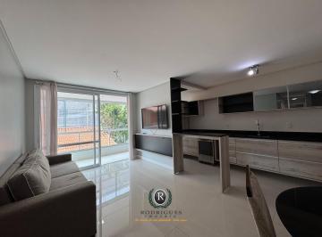 Apartamento · 90m² · 3 Quartos · 2 Vagas · Apartamento à venda de 3 dormitórios perto mar Torres