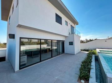 Casa · 373m² · 3 Quartos · 4 Vagas · Casa para alugar no Condomínio Villas do Golfe em Itu/SP