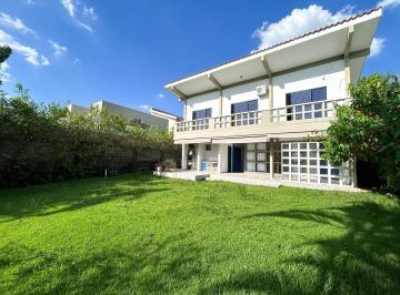 Casa · 353m² · 3 Quartos · 6 Vagas · Casa no Jardim Theodora, em Itu disponível para para aluguel | Grupo Kaion
