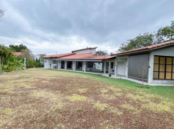 Casa · 470m² · 4 Quartos · 5 Vagas · Casa à venda no Condomínio Monte Belo em Salto/SP