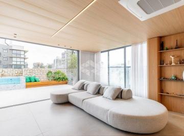 Apartamento · 234m² · 3 Quartos · 2 Vagas · Cobertura à venda no bairro Rio Branco, com 234 m² de área privativa, 3 dormitórios, sendo 1 suíte,