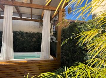 Casa en Venda de 3 quartos Jardim Eldorado · CASA À VENDA NO JARDIM ELDORADO, PALHOÇA - 3 QUARTOS, ÁREA GOURMET E HIDROMASSAGEM