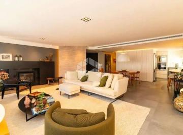 Apartamento · 145m² · 2 Quartos · 3 Vagas · Apartamento semimobiliado, 145m², 2 suítes e 3 vagas no bairro Petrópolis.