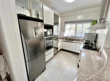 Casa · 180m² · 3 Quartos · 2 Vagas · Condomínio com 3 quartos à venda em Jardim panorama - SP