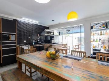Casa · 260m² · 3 Quartos · Casa à venda - no Vila Mariza Mazzei