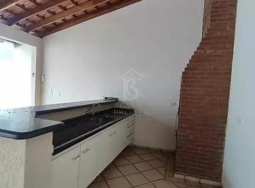 Casa · 3 Quartos · 4 Vagas · Casa 3 Quartos com Churrasqueira - Fragata