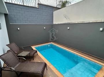 Casa · 3 Quartos · 2 Vagas · Casa 3 Quartos 3 Suítes no Villa Flora ii - Jardim América