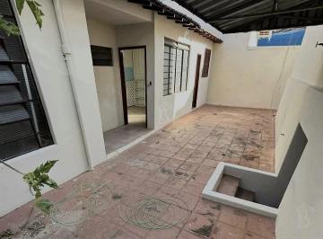 Casa · 255m² · 3 Quartos · 2 Vagas · Casa 3 Quartos com 2 Suítes e 255m² - Barbosa