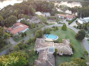Casa · 624m² · 5 Quartos · 6 Vagas · Casa c/ 5 suítes em terreno de 3683m² c/ vista p/represa no Veleiros de Ibiúna
