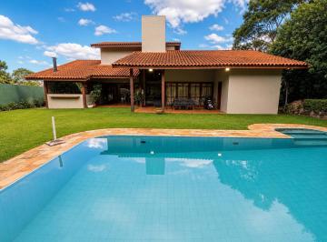 Casa · 358m² · 4 Quartos · Exclusividade e Natureza: Casa Altíssimo Padrão com 4 Suítes no Porto de Ibiúna