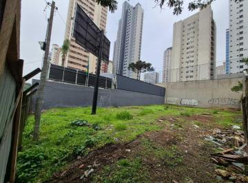 8zyXKKv5lc9hLGVPUFbTmnSnGykBsNVzKOdygGm5.jpg · Terreno para locação - Bigorrilho