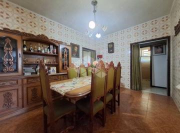 a4FbJ00001MXnwa · Casa Residencial 310M² - para Alugar