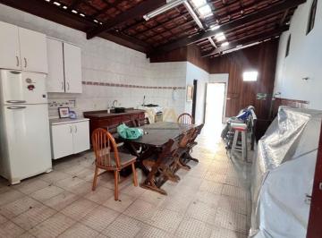Casa · 84m² · 2 Quartos · 1 Vaga · Casa para aluguel - no Centro