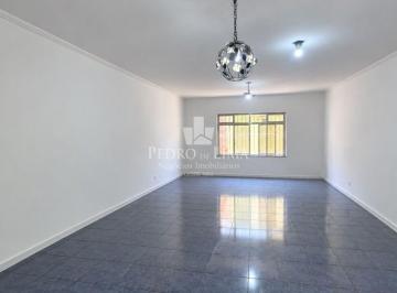 Casa · 202m² · 4 Quartos · 2 Vagas · Casa à venda na Ponte Rasa, com 4 quartos, 2 suítes, terraço com churrasqueira e 2 vagas