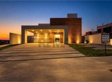 Casa · 523m² · 4 Quartos · 6 Vagas · Sobrado para venda em Parque Reserva Fazenda Imperial de 523.00m² com 4 Quartos, 4 Suites e 6 Garage