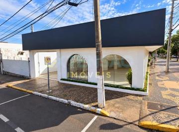 Comercial · 2302m² · Imóvel Comercial para alugar em Vila Bandeirantes de 2302.00m²