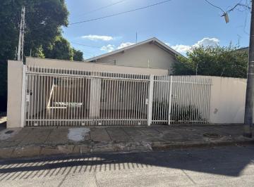 Casa · 240m² · 4 Quartos · 5 Vagas · Casa para venda em São João de 240.00m² com 4 Quartos e 5 Garagens