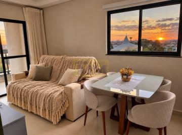 Sala de Jantar e Estar com Vista · Apartamento semi mobiliado com 3 quartos (1 suíte) e sacada com churrasqueira em