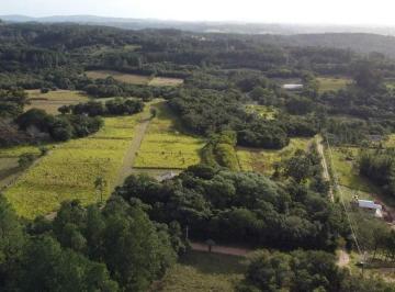 Rural · 123m² · 3 Quartos · 10 Vagas · Sitio 9,5 hectares no Beco do Pesqueiro em Viamão.