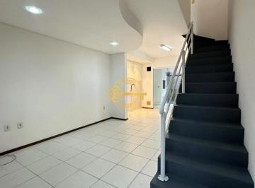 Casa · 85m² · 2 Quartos · 1 Vaga · Sobrado para locação com churrasqueira e 2 dormitórios no bairro Dom Bosco