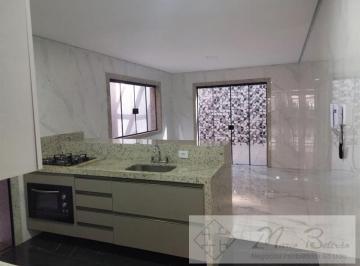 Casa · 140m² · Ótimo sobrado