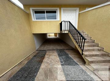 Casa · 167m² · 3 Quartos · 6 Vagas · sobrado novo