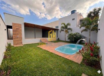 Casa · 360m² · 3 Quartos · Casa à venda - no Setor Garavelo