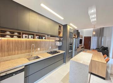 Casa · 240m² · 3 Quartos · Casa à venda - na Vila Rosa