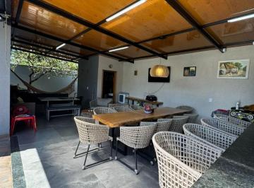 Casa · 414m² · 3 Quartos · Casa à venda - Em Goiânia 2