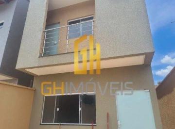 Casa · 200m² · 4 Quartos · Casa à venda - no Jardim Novo Mundo
