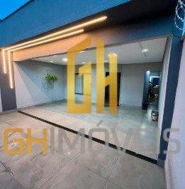 Casa · 244m² · 3 Quartos · Casa à venda - no Jardim Presidente