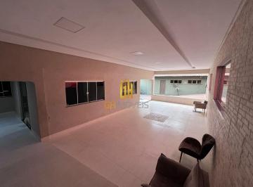 Casa · 1060m² · 3 Quartos · Casa à venda - em Rodoviário