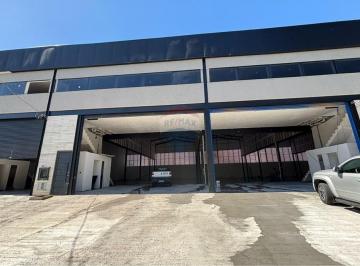 Comercial · 300m² · 4 Vagas · Galpão comercial NOVO Matadouro