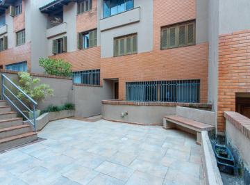 Casa · 253m² · 3 Quartos · 5 Vagas · Casa em condominio, com poucas unidades!!!!!!!!