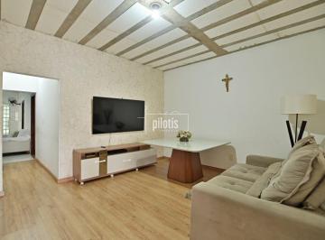 Casa · 250m² · 3 Quartos · 4 Vagas · QNJ 44 - Casa de esquina com excelente estrutura e potencial comercial