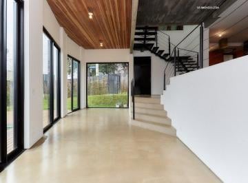 Casa · 310m² · 3 Quartos · Casa à venda - no Seminário